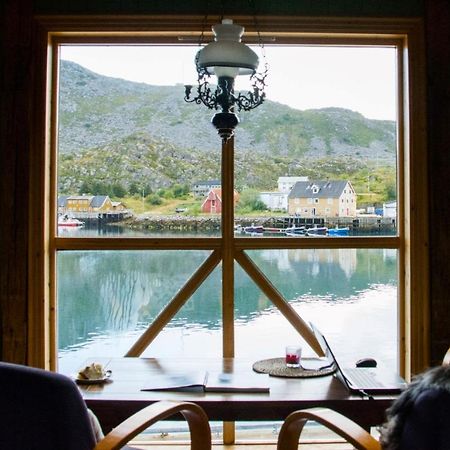 Heimbrygga Restaurant & Accommodation Skrova Eksteriør billede