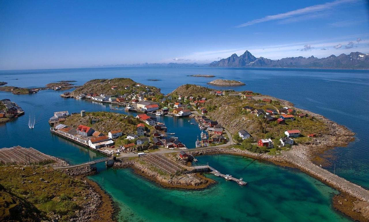 Heimbrygga Restaurant & Accommodation Skrova Eksteriør billede