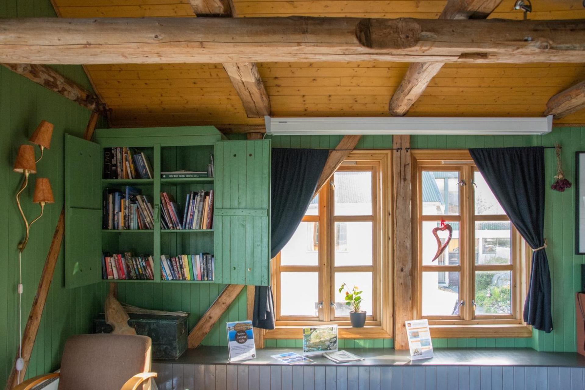 Heimbrygga Restaurant & Accommodation Skrova Eksteriør billede