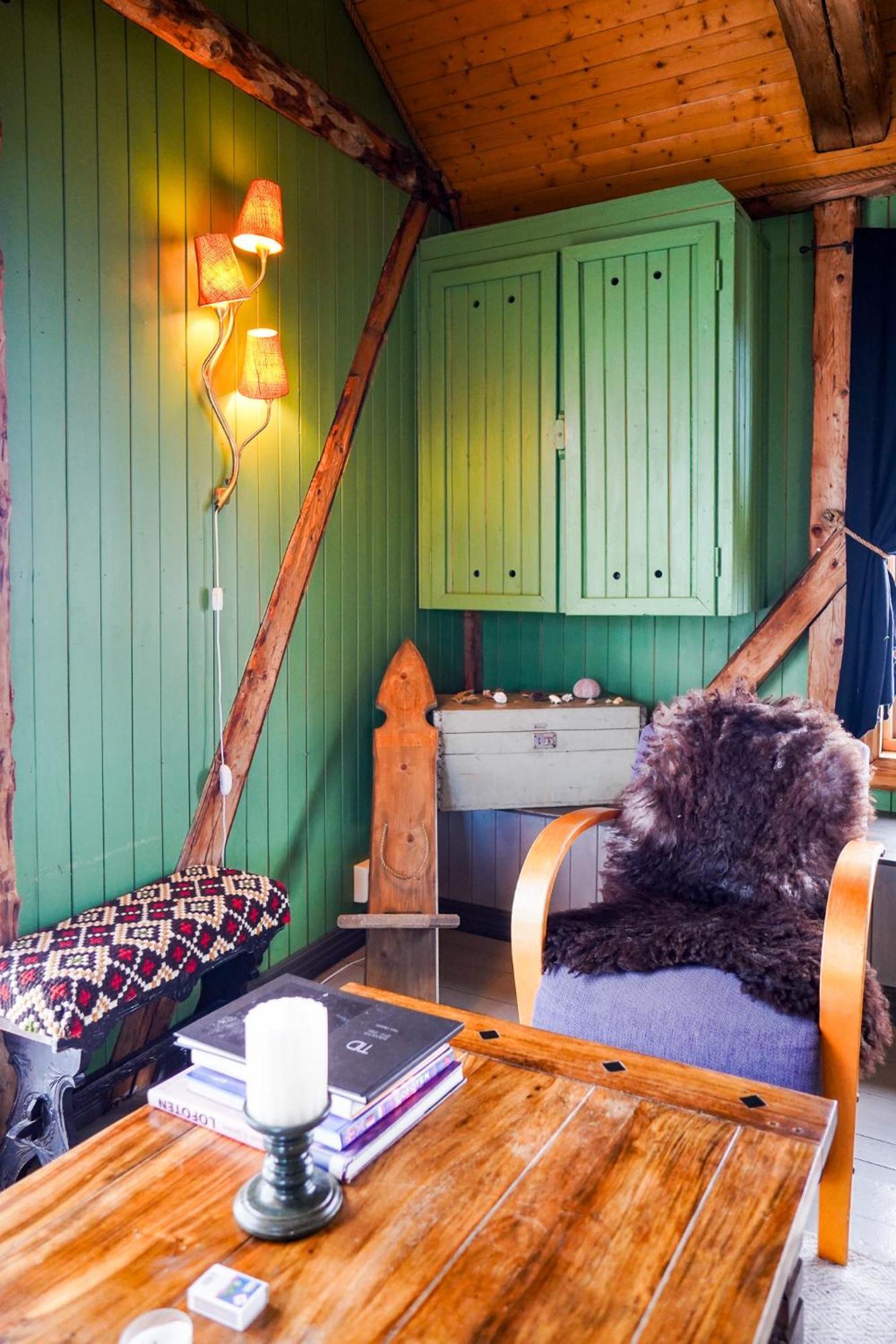 Heimbrygga Restaurant & Accommodation Skrova Eksteriør billede