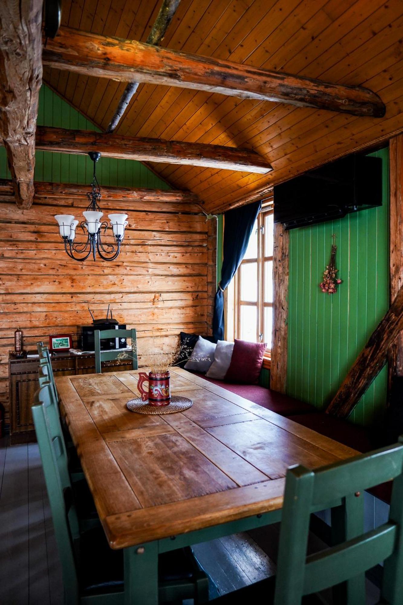 Heimbrygga Restaurant & Accommodation Skrova Eksteriør billede